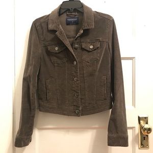Cropped corduroy brown jacket